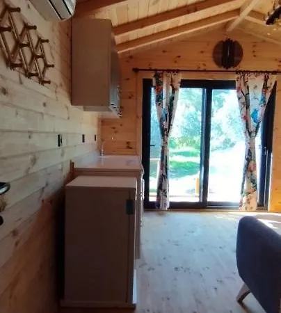 Olive Garden Bungalow Semesterbostad