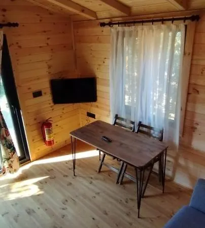 Semesterbostad Olive Garden Bungalow