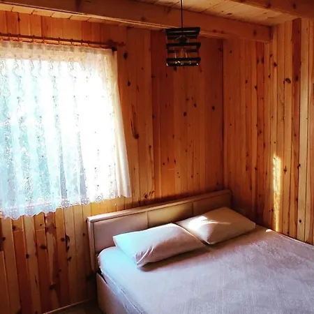 Olive Garden Bungalow フェティエ