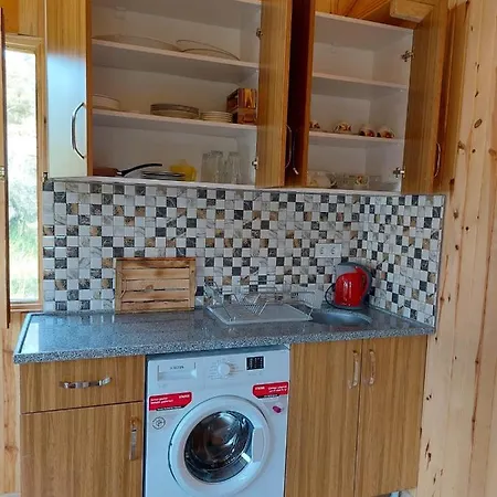 Case de vacanță Olive Garden Bungalow *